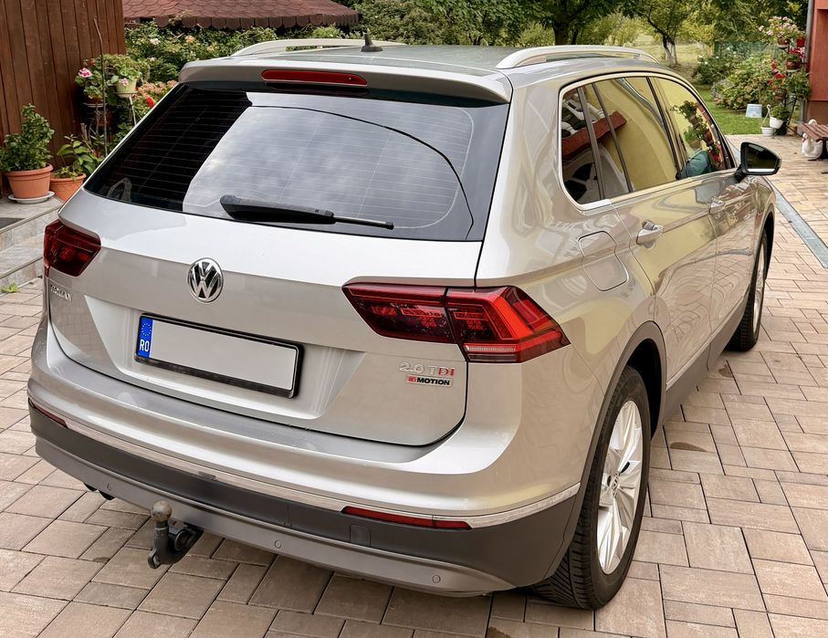 VW Tiguan Highline 2.0 TDI 190 CP 4Motion DSG, 2017, full LED, ACC bord digital