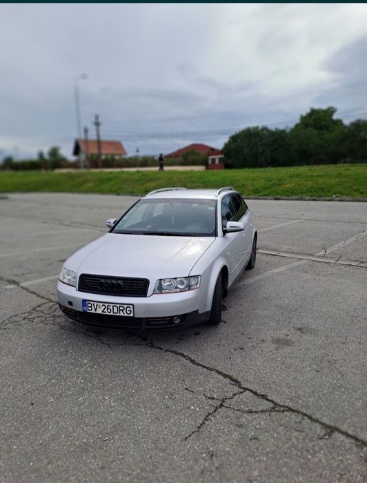 Vand audi a4 b6 1.6 benzina