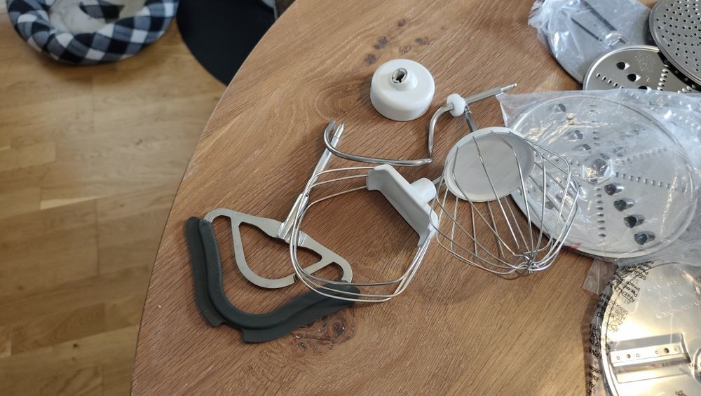 Robot bucătărie Bosch MUM 5 complet