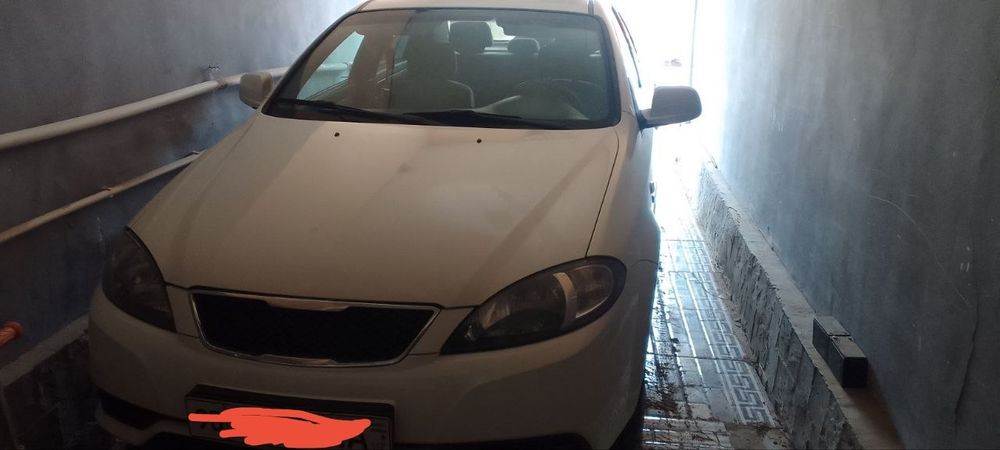 Lacetti Gentra sotiladi