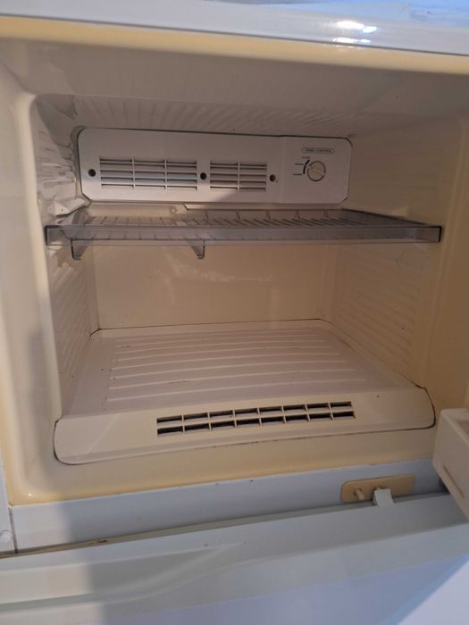 Холодильник Samsung 20 тыс тг