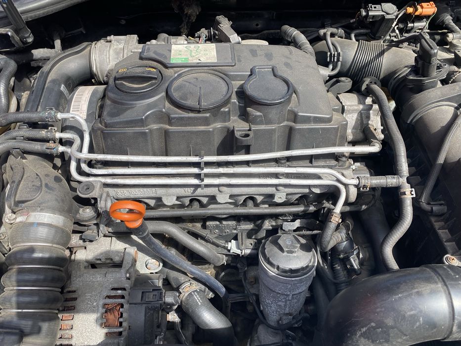 Dezmembram Volkswagen Golf 5 Variant