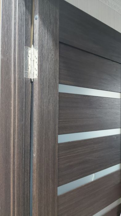 Продам двери в хорошем состоянии