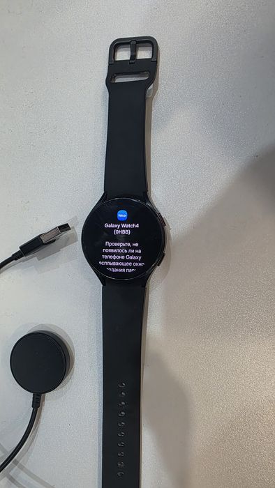 Samsung Galaxy Watch 4 44 (SM-R870)
