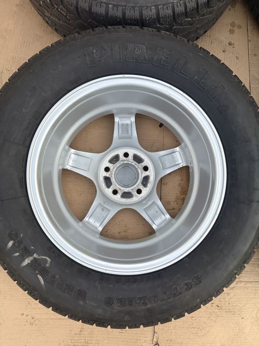 Джанти VW AUDI SHKODA “16” 5x112 ET33 с зимни гуми Pirelli 215/65/16
