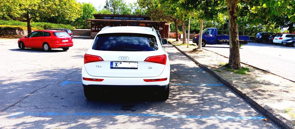 Audi Q5 S- line 2.0TDI