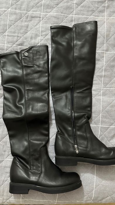 Ботуши зимни 39 номер