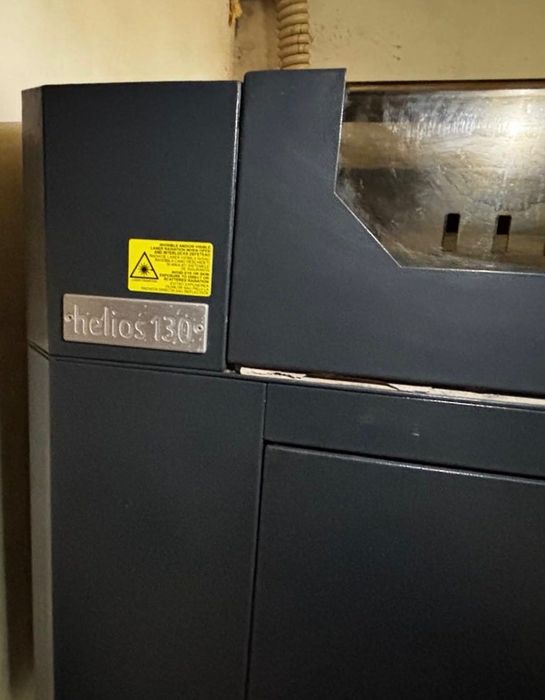 Laser debitare și gravare Helios 130
