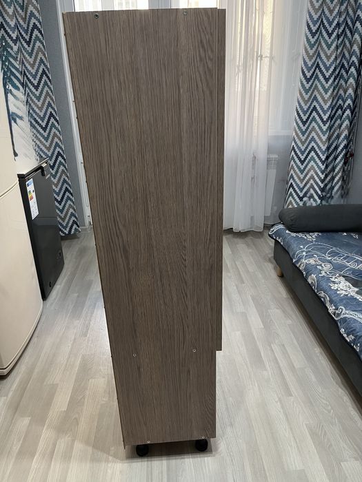 Продам шкаф.