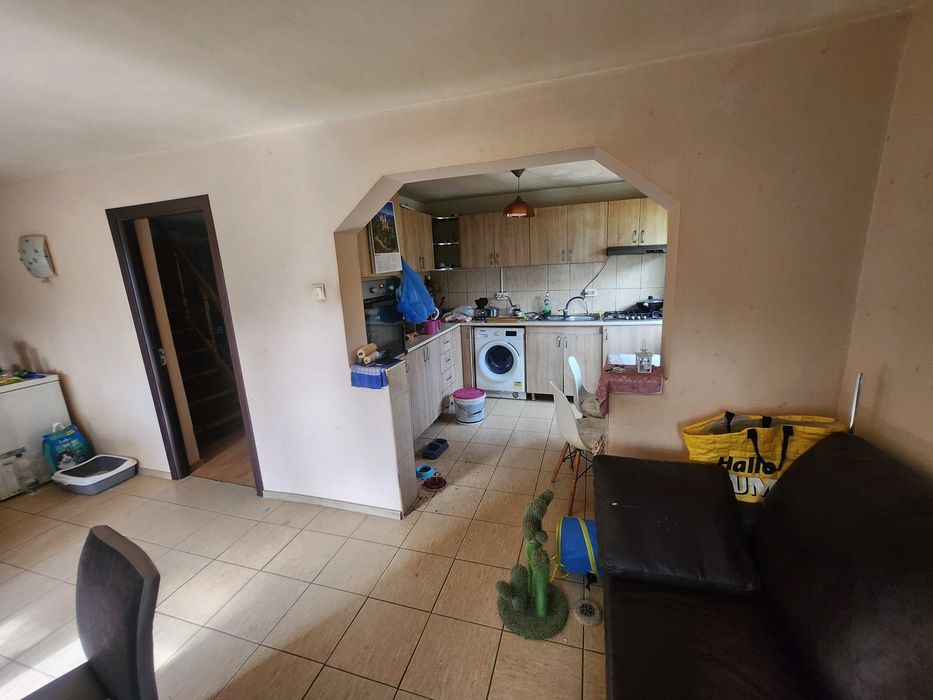 Casă P+1 Comuna Corlățel