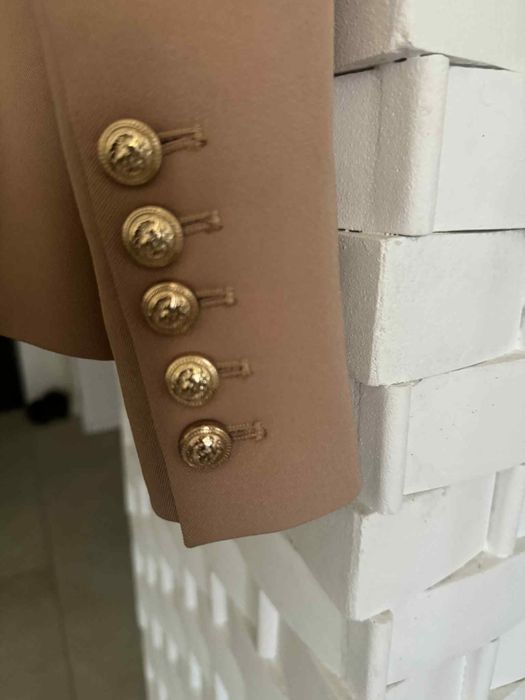 Дамски елегантни сака