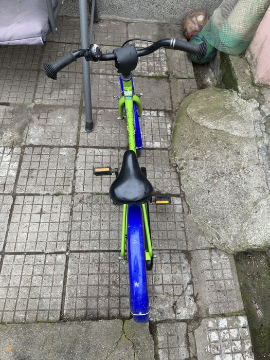 Детско колело с помощни колела