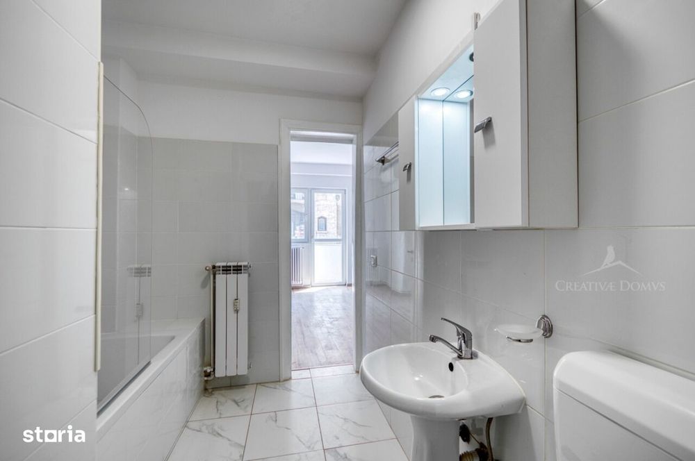Piata Romana - Apartament cu 4 camere, 96 mp