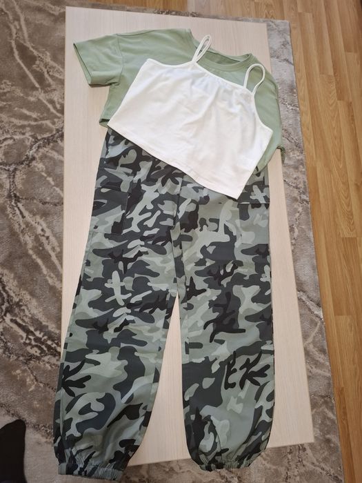 Costum din 3 piese pentru fete