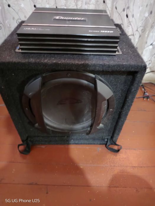 Продавам баскаса състояние използвано няма забележки свири много добре