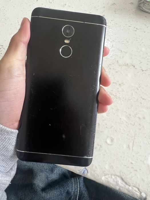 Iphone xs.                  .