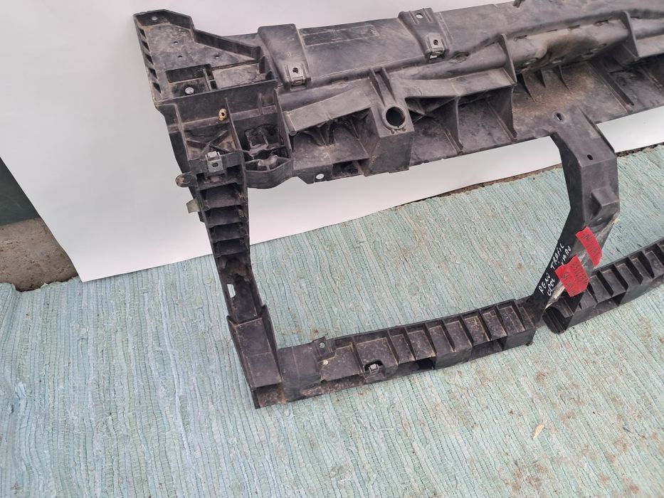 Очиларка преден панел  Opel  Vivaro 2014/2019Г