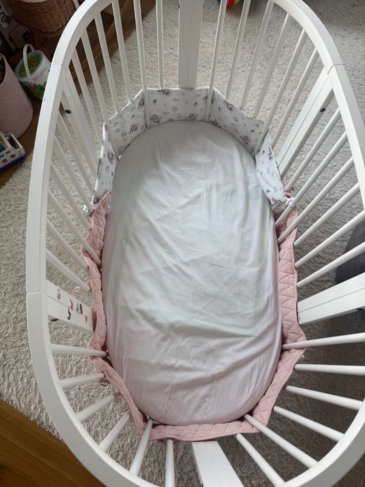 Детско легло / кошара на Stokke Sleepi V 3 в комплект с матрак