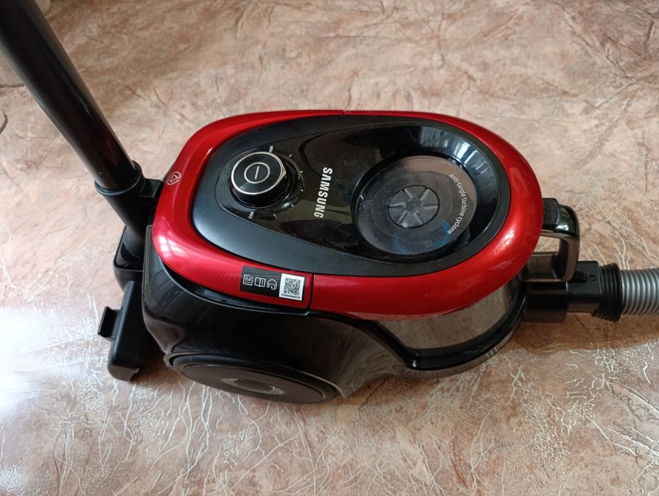 Пылесос Самсунг.