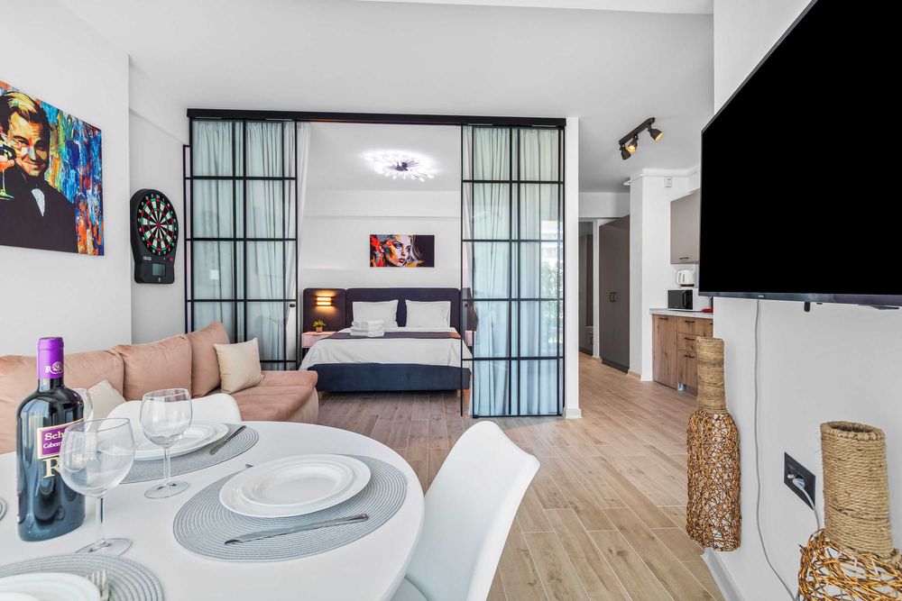 Studio în Alezzi Infinity|Afacere funcțională cu rezervări 2026