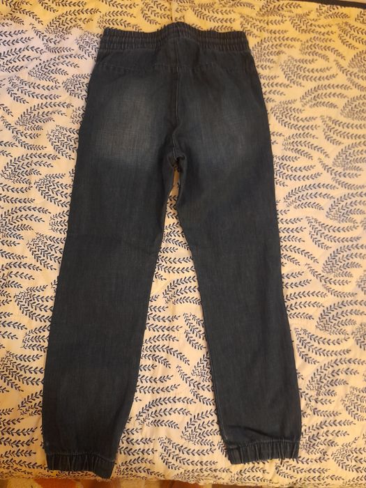 Детски дънки Н&М за момче 134