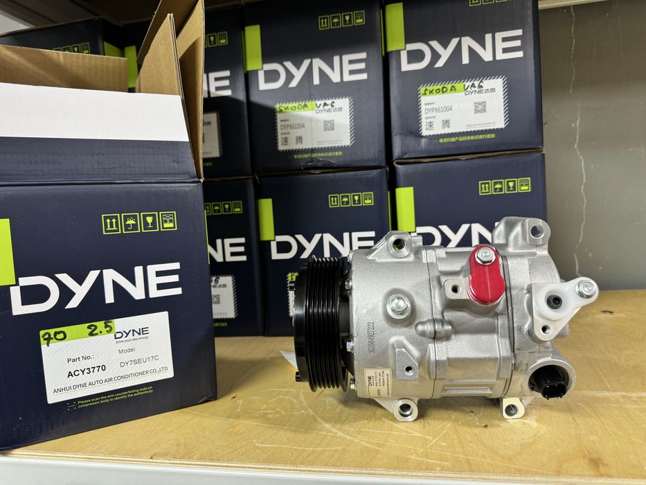 Тойота рав4 Rav4 компрессор кондиционера