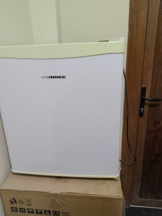 Хладилник бар неизползван