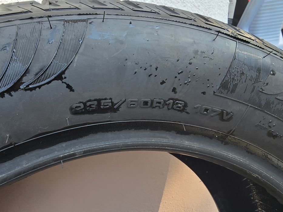 Anvelope cauciucuri iarna 235 60 18