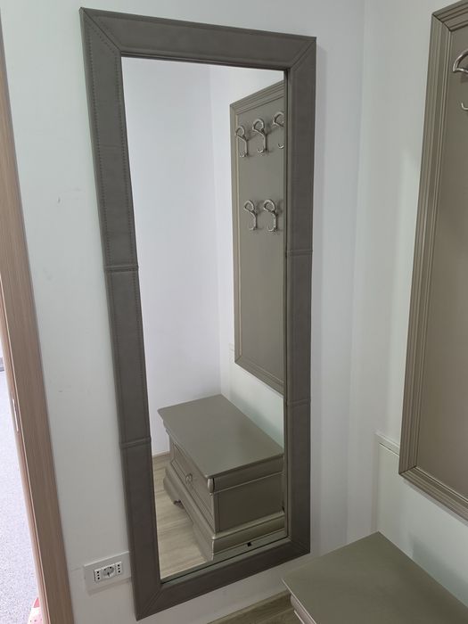 Mobilier pentru hol