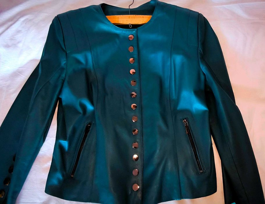 Geaca noua cu eticheta din Piele Naturala pentru femei, XL, marime 44