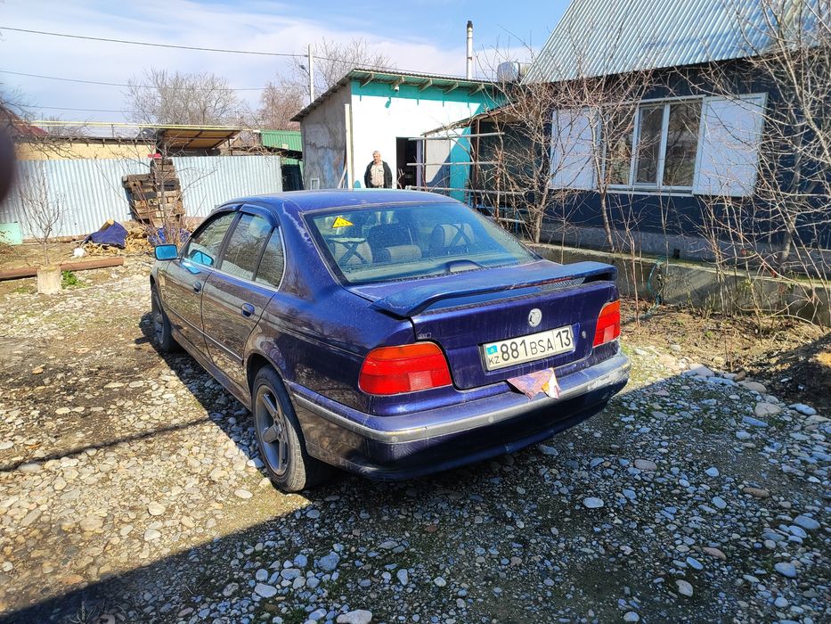 BMW e39 2.5 л. 1997 г.