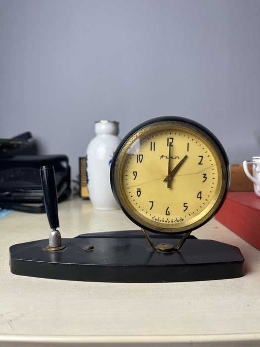 Продам Настольные Часы Агат