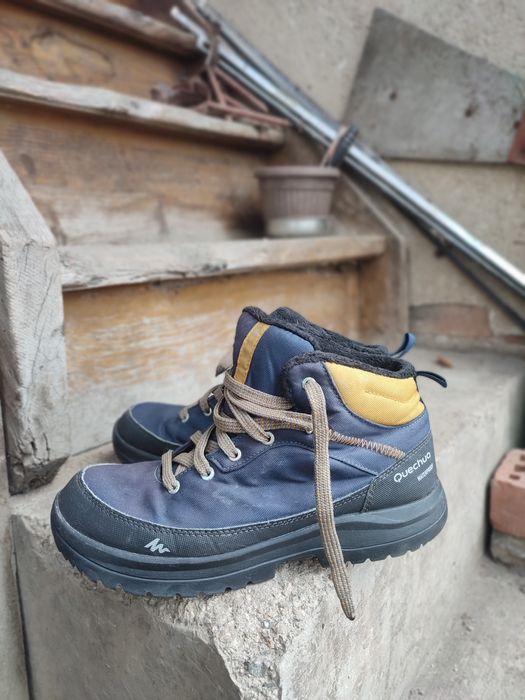 Quechua Hiking boots