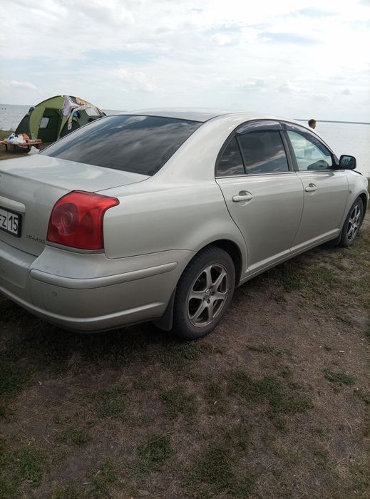 Продам Тойота Авенсис