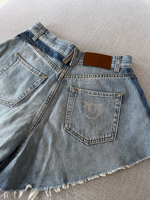 Pinko Denim дънкови къси панталони, размер 26.