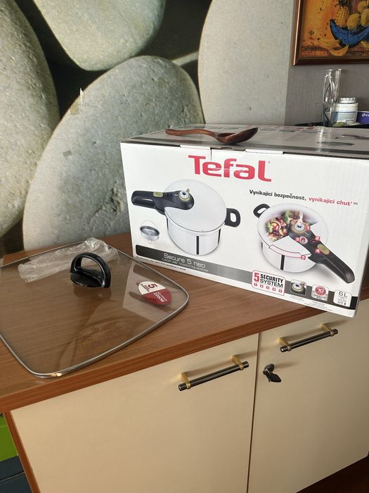 Oală fiert sub presiune TEFAL  6 L