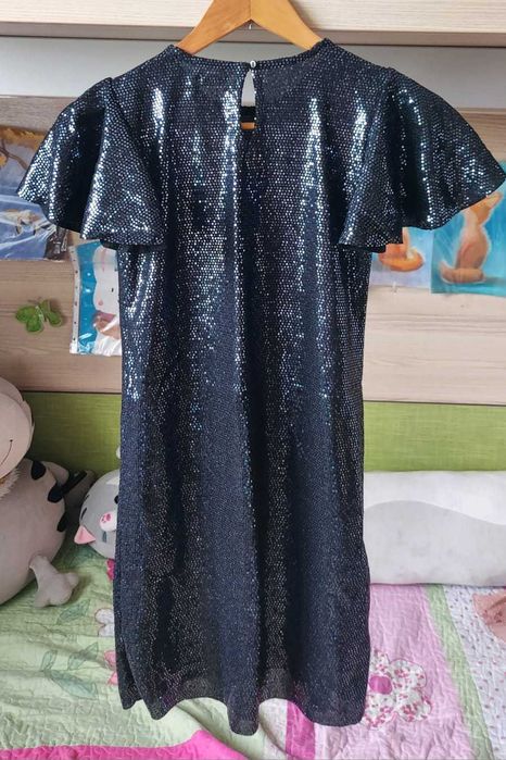 Нарядное платье для девочки