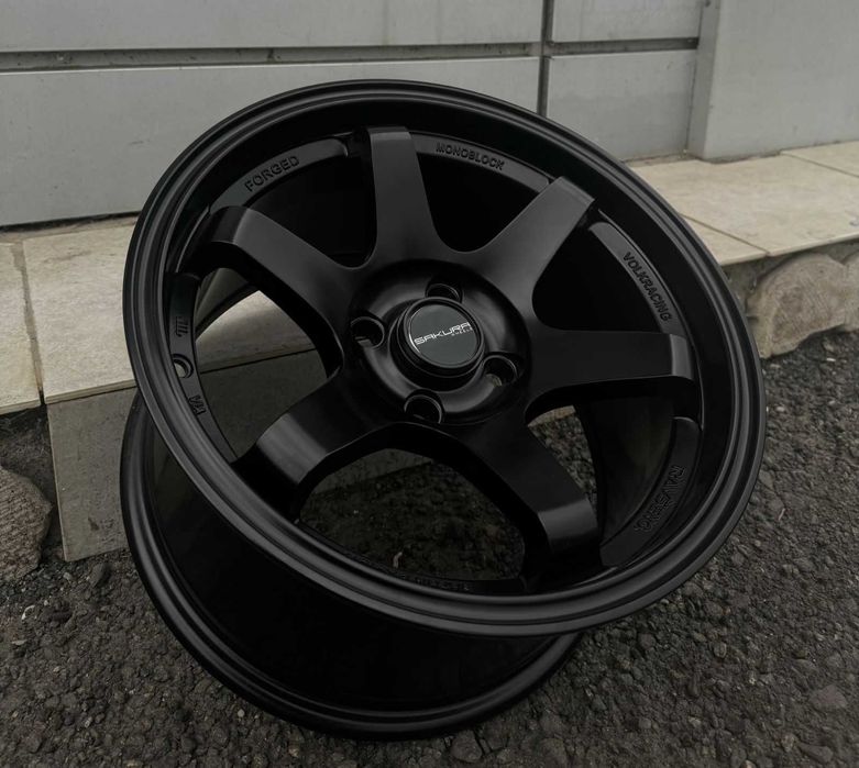 Новые авто диски с выносом R15 Rays