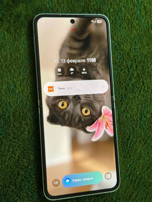 Samsung zet flip 6
Продам Samsung G