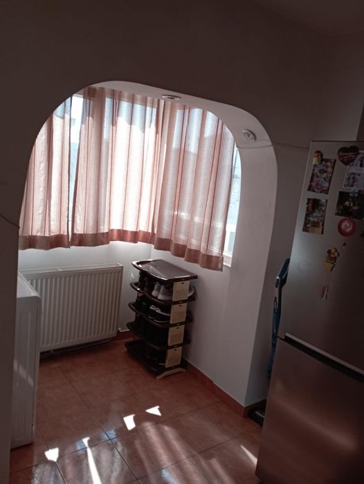Inchiriez garsoniera ( proprietar)