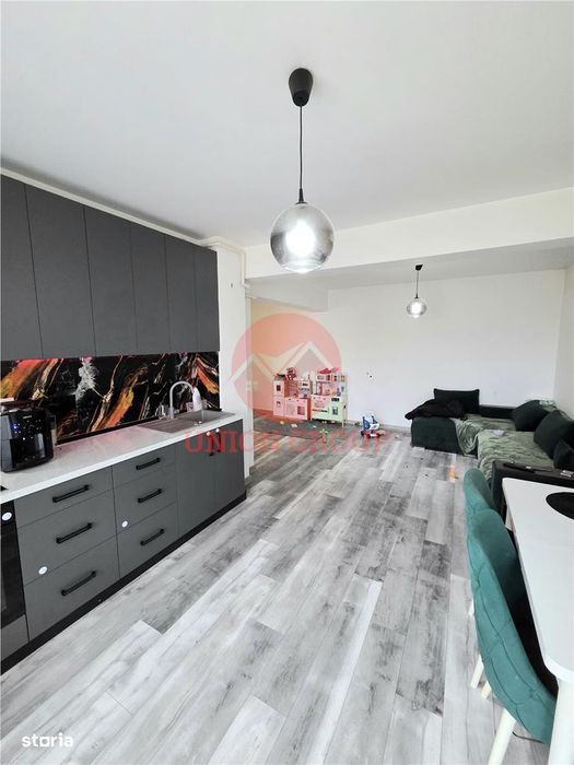 Apartament 3 Camere, Decomandat, Palazu Mare - Loc de Parcare Subteran — fotografia 1