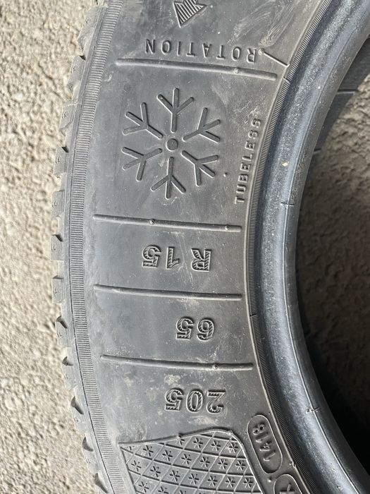 Продам Шины Зимние Состояние хорошое