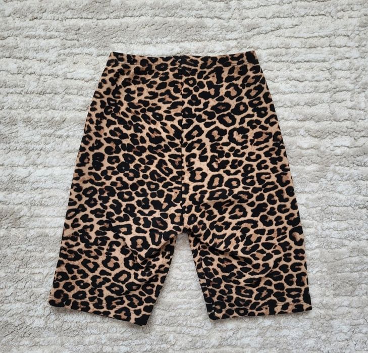 Biker shorts/ pantaloni scurți leopard