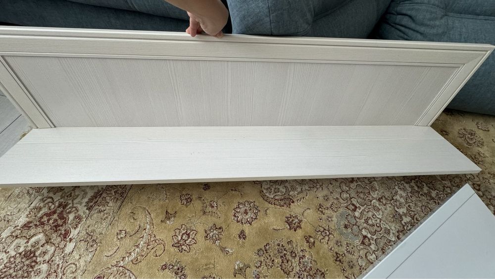 Продам полку подвесная