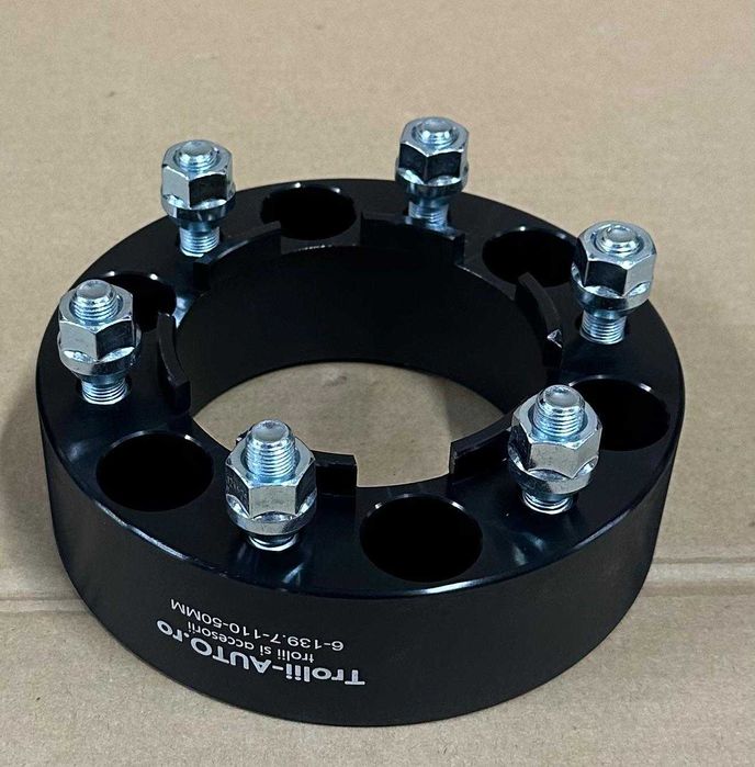 Flanse distantiere 50mm  Nissan Patrol Y60/Y61 cu inel decupat