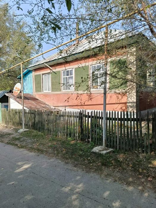 Продам кирпичный дом