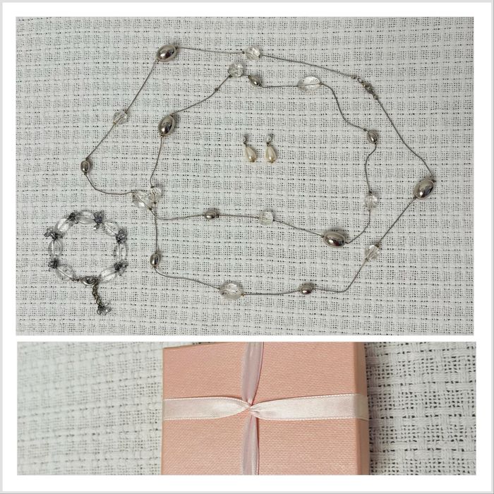 Set deosebit colier + cercei + bratara