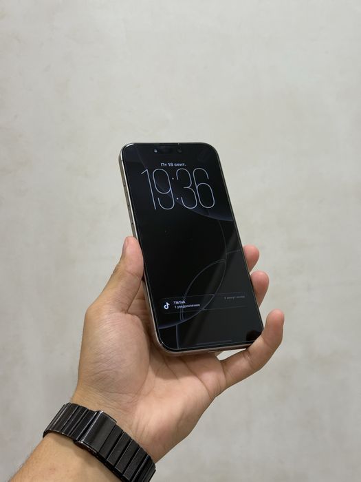 iPhone 15 Pro Max 256gb eSim