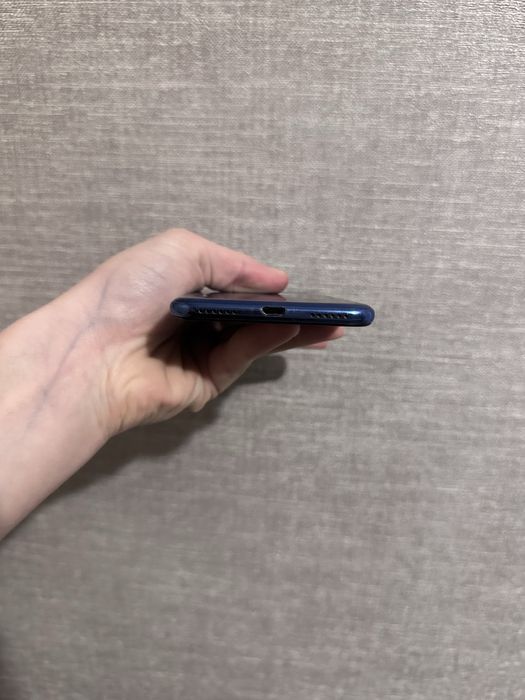 продам телефон Huawei Y6