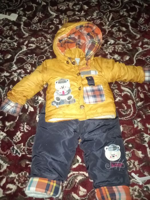 Куртка для мальчиков новый  состояние отличное новый